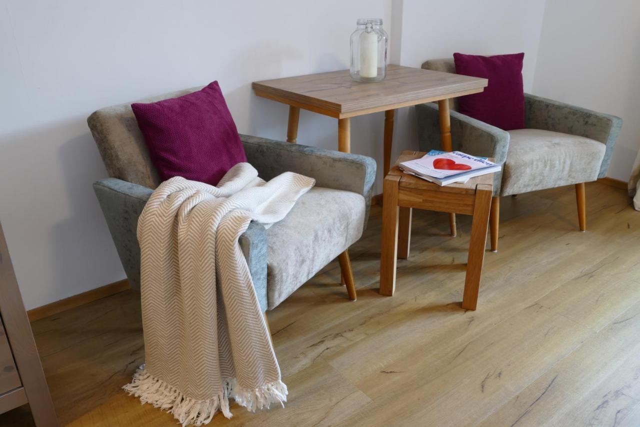 Pension Geissler-Reicher Oberwoelz Stadt Экстерьер фото