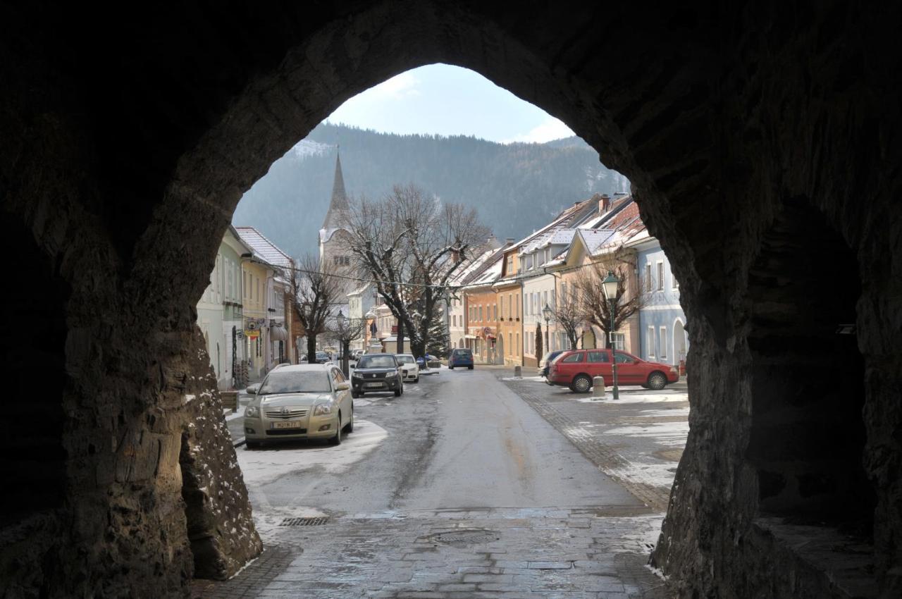Pension Geissler-Reicher Oberwoelz Stadt Экстерьер фото