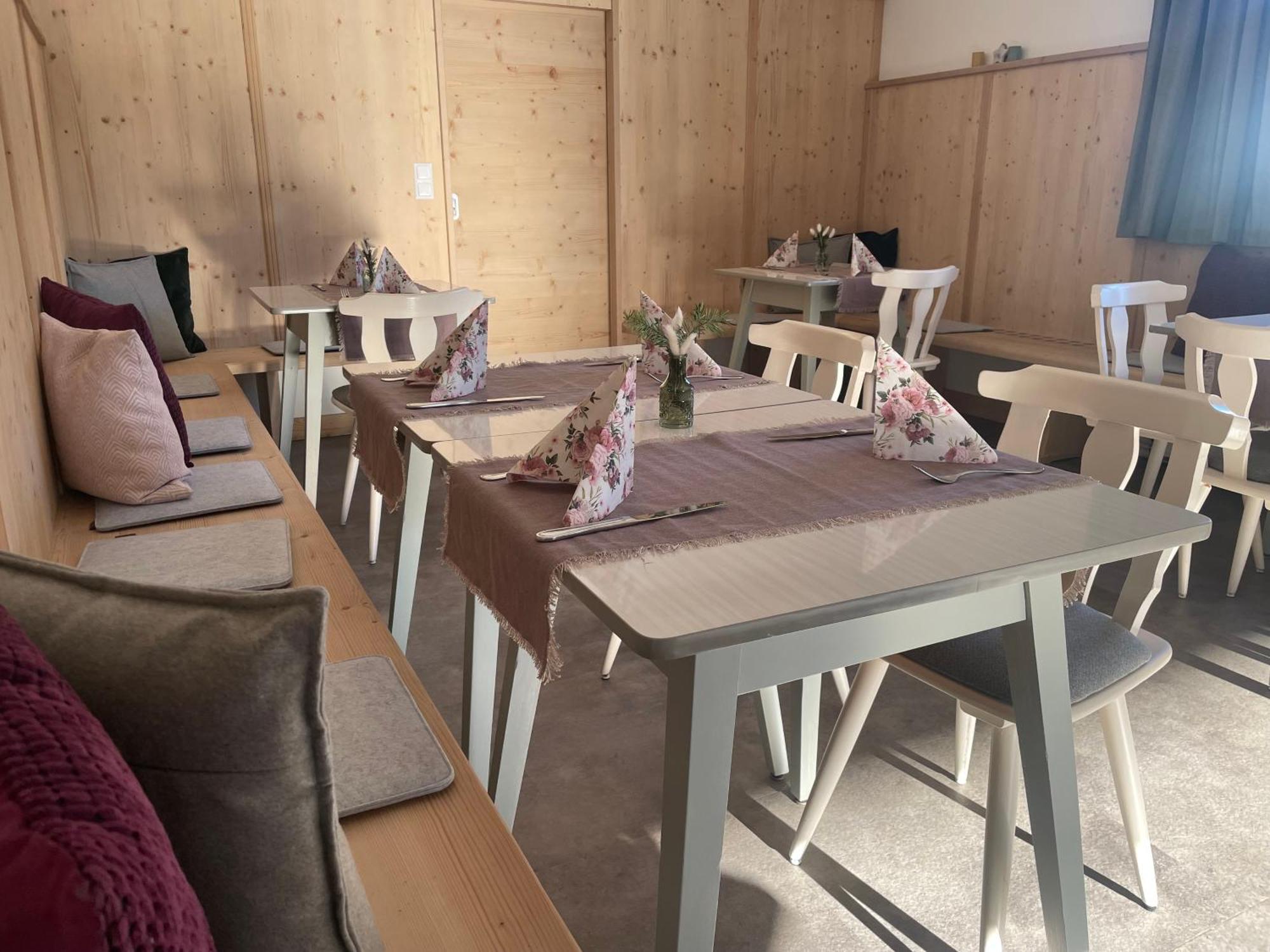Pension Geissler-Reicher Oberwoelz Stadt Экстерьер фото