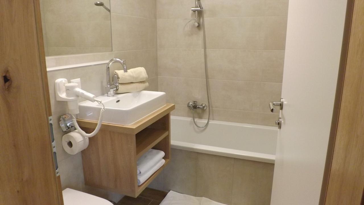 Pension Geissler-Reicher Oberwoelz Stadt Экстерьер фото